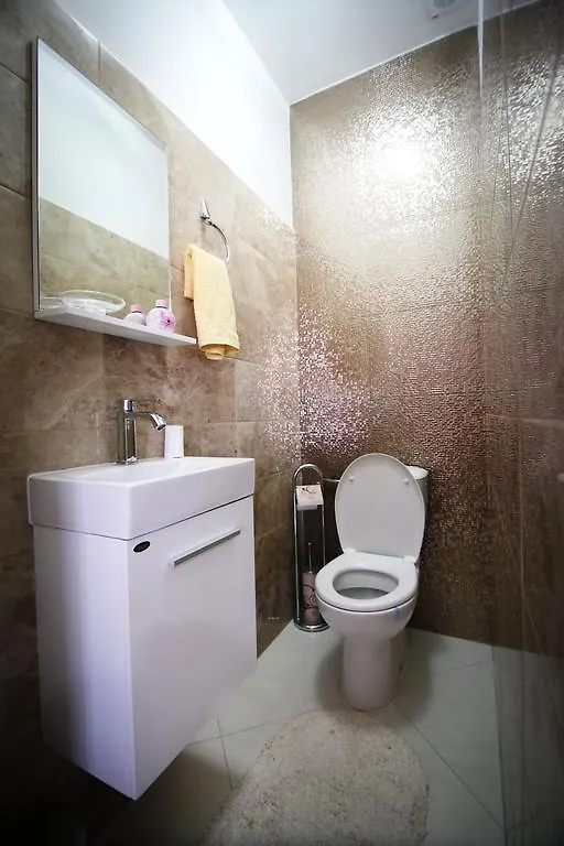 Villa Long Island Luxury Residence, Sali Dugi Otok-Private Parking,Next To Beach Apartment