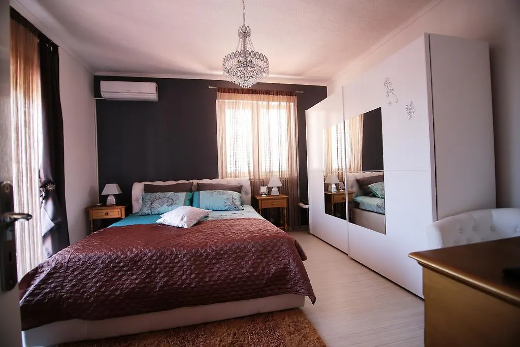 Apartment Villa Long Island Luxury Residence, Sali Dugi Otok-Private Parking,Next To Beach