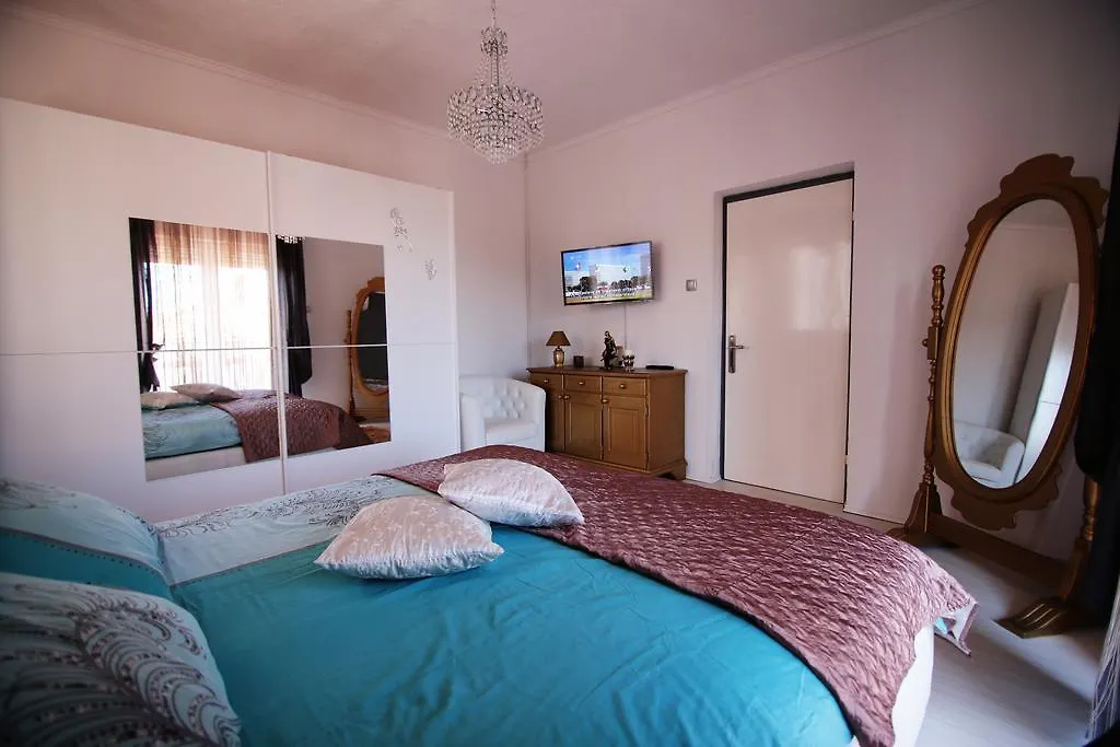Villa Long Island Luxury Residence, Sali Dugi Otok-Private Parking,Next To Beach 0*,