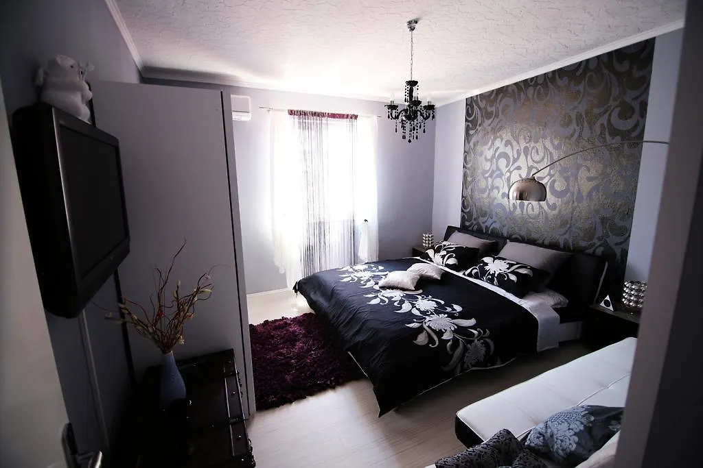 Villa Long Island Luxury Residence, Sali Dugi Otok-Private Parking,Next To Beach Apartment