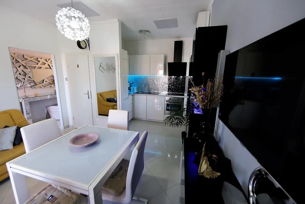 Villa Long Island Luxury Residence, Sali Dugi Otok-Private Parking,Next To Beach