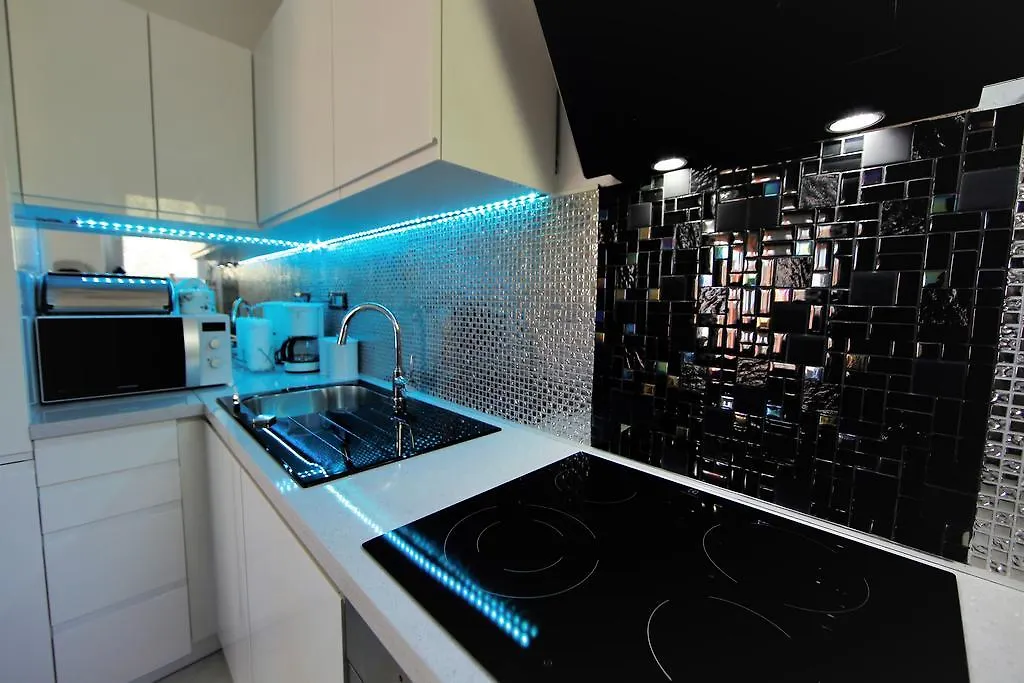 Villa Long Island Luxury Residence, Sali Dugi Otok-Private Parking,Next To Beach 0*,